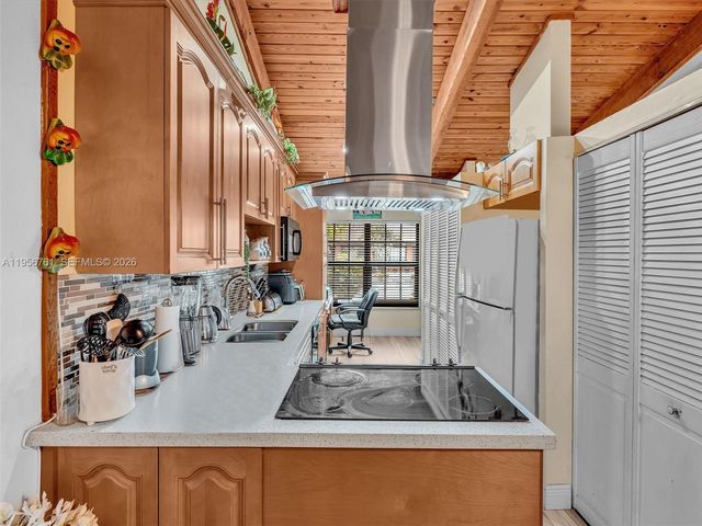 2350 Elm Court, Pembroke Pines, FL 33026