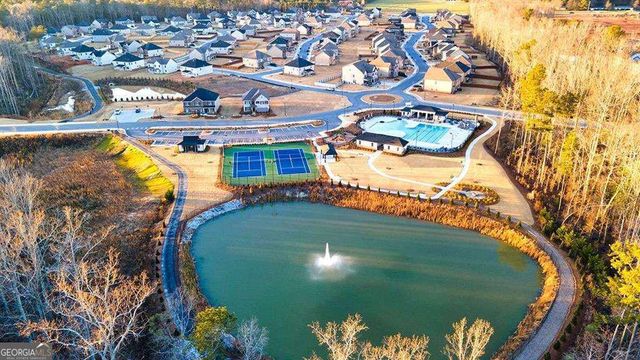 240 Sandy Oak Drive, Loganville, GA 30052