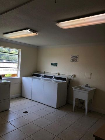 17255 SW 95th Ave 153, Palmetto Bay, FL 33157