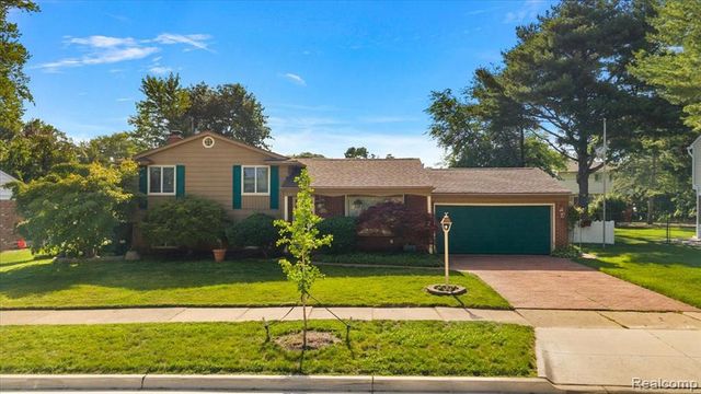 15433 Richfield Street, Livonia, MI 48154