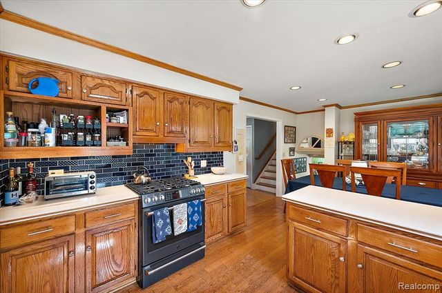 15433 Richfield Street, Livonia, MI 48154