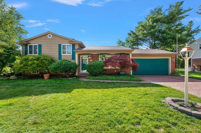 15433 Richfield Street, Livonia, MI 48154