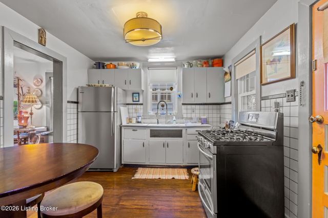 1603 Bonnycastle Ave, Louisville, KY 40205