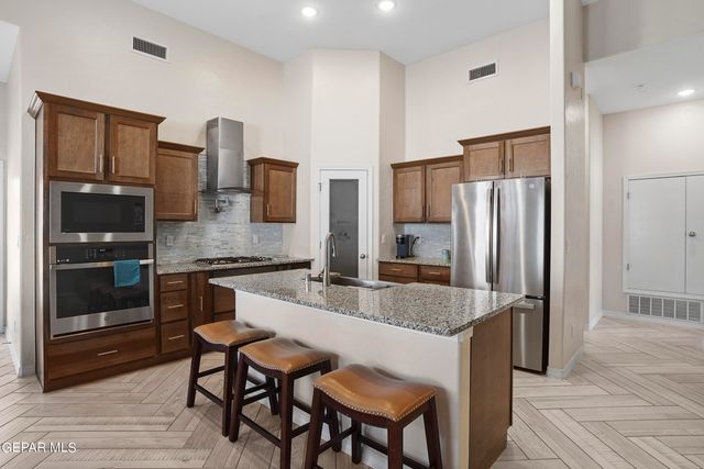 15013 IMAGINE Drive, El Paso, TX 79938