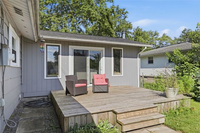 4 Bambi Lane, Gates, NY 14624