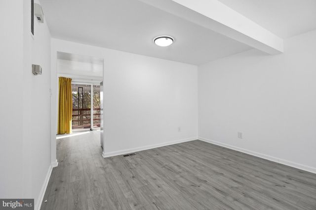 9155 THROGMORTON RD, Parkville, MD 21234