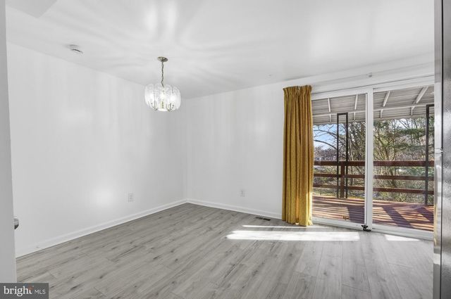 9155 THROGMORTON RD, Parkville, MD 21234