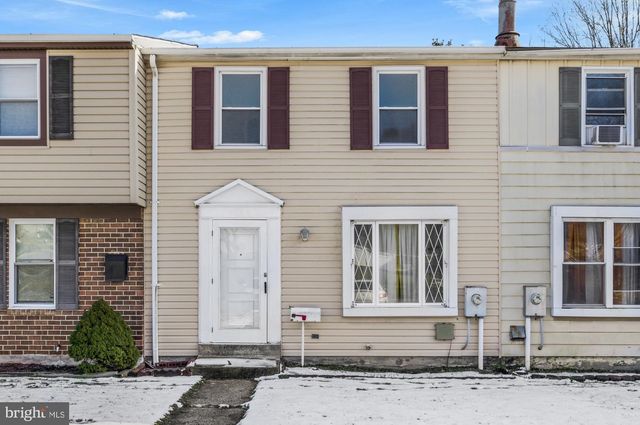 9155 THROGMORTON RD, Parkville, MD 21234