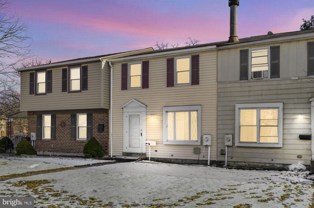 9155 THROGMORTON RD, Parkville, MD 21234