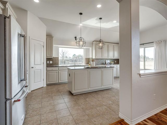 20301 Flowered Meadows Way, Edmond, OK 73012