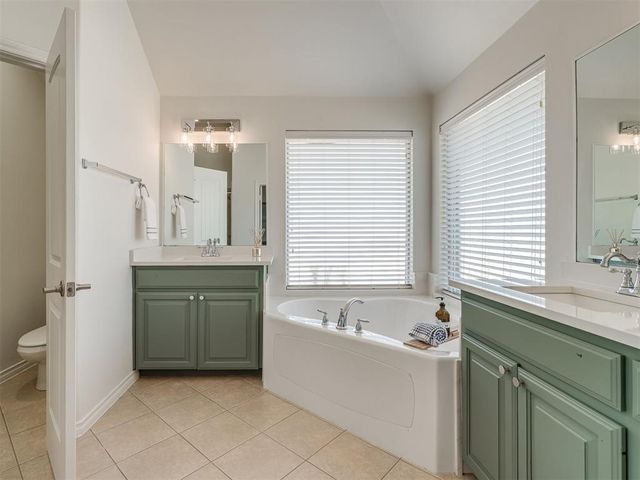 20301 Flowered Meadows Way, Edmond, OK 73012