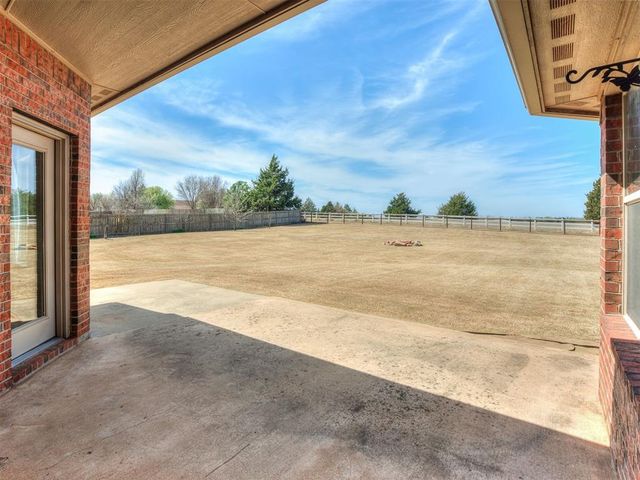 20301 Flowered Meadows Way, Edmond, OK 73012