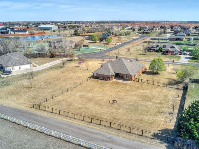 20301 Flowered Meadows Way, Edmond, OK 73012