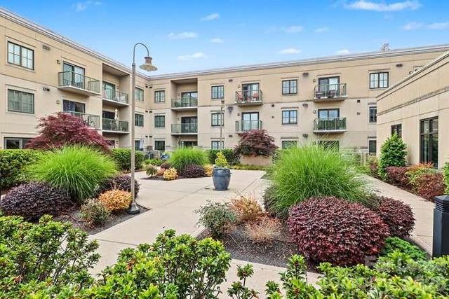 721 Governor Morrison Street 507, Charlotte, NC 28211