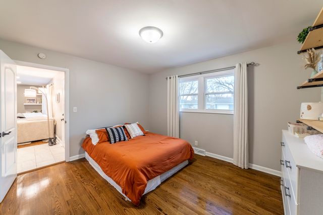 6130 California Street, Hobart, IN 46342