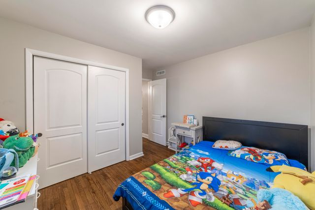 6130 California Street, Hobart, IN 46342