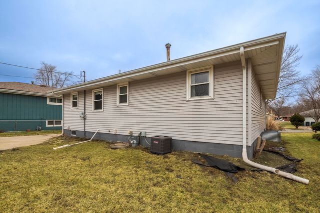 6130 California Street, Hobart, IN 46342