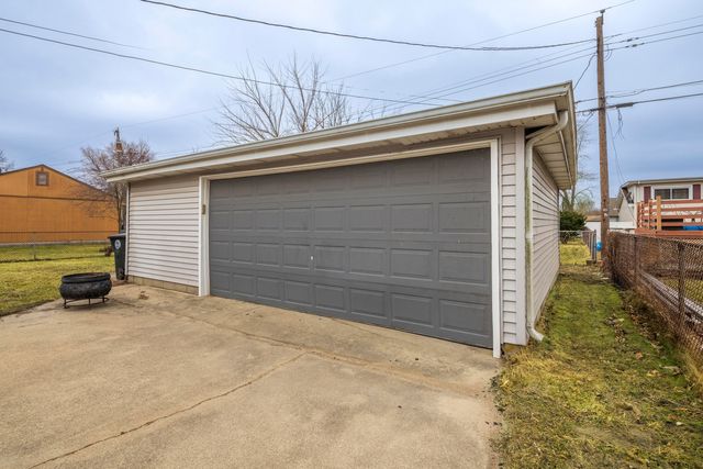 6130 California Street, Hobart, IN 46342