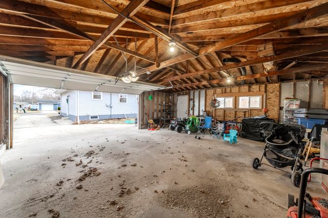 6130 California Street, Hobart, IN 46342