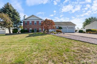 2 Sturbridge Drive, Piscataway, NJ 08854