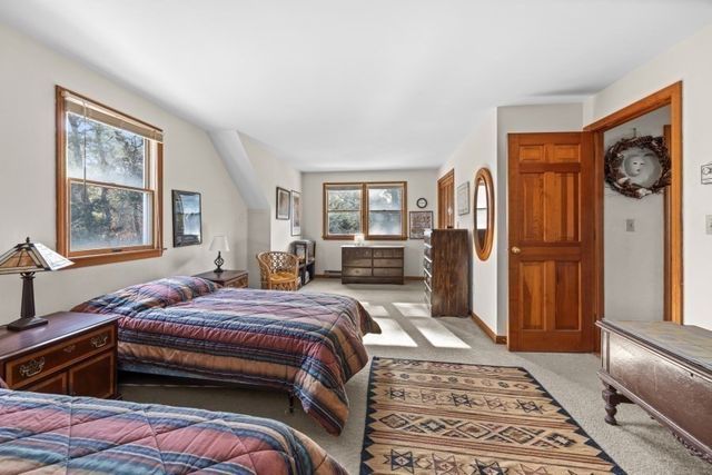 54 Columbian, Oak Bluffs, MA 02557