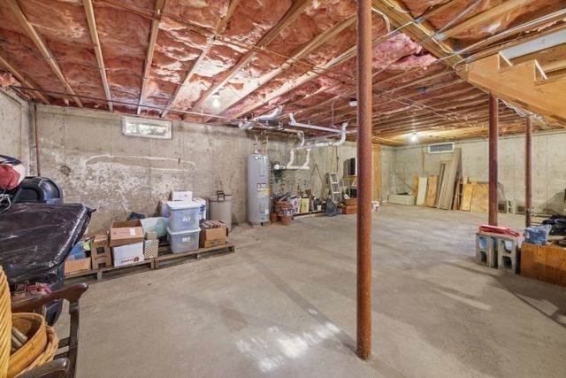 54 Columbian, Oak Bluffs, MA 02557