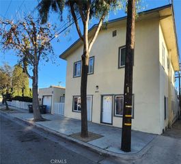 1000 E Burnett, Signal Hill, CA 90755