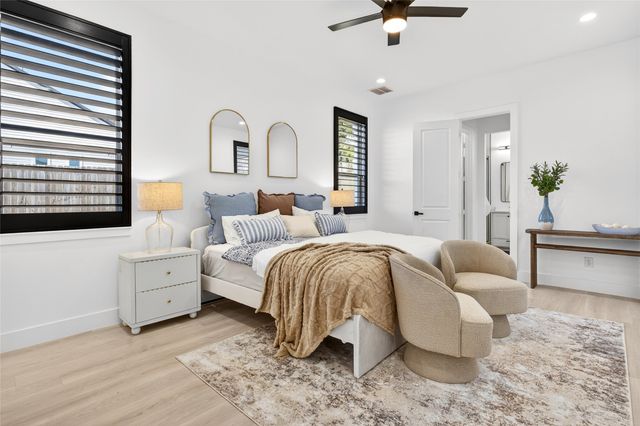 531 W Laureland Road, Dallas, TX 75232