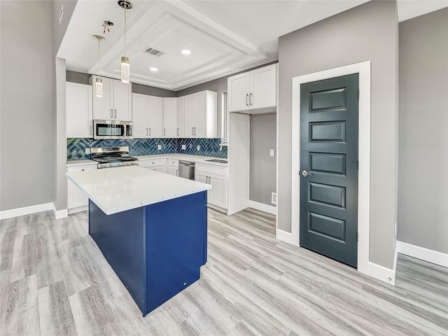 4819 Los Angeles Street, Houston, TX 77026