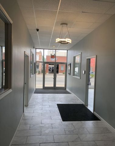 3012 N Central Avenue, Chicago, IL 60634