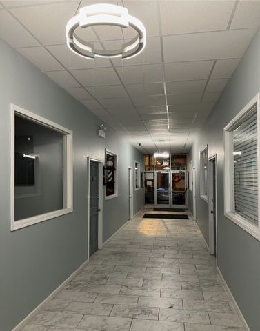 3012 N Central Avenue, Chicago, IL 60634