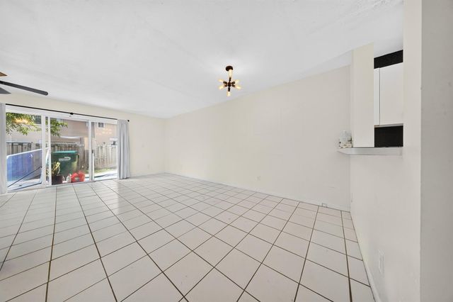 13930 SW 175th Terrace, Miami, FL 33177