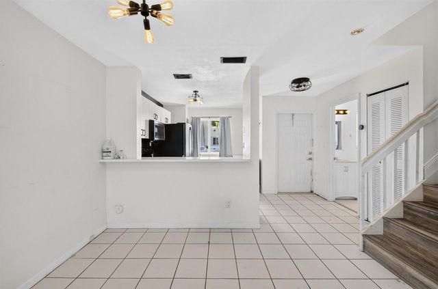 13930 SW 175th Terrace, Miami, FL 33177