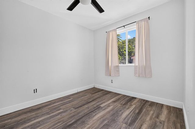 13930 SW 175th Terrace, Miami, FL 33177