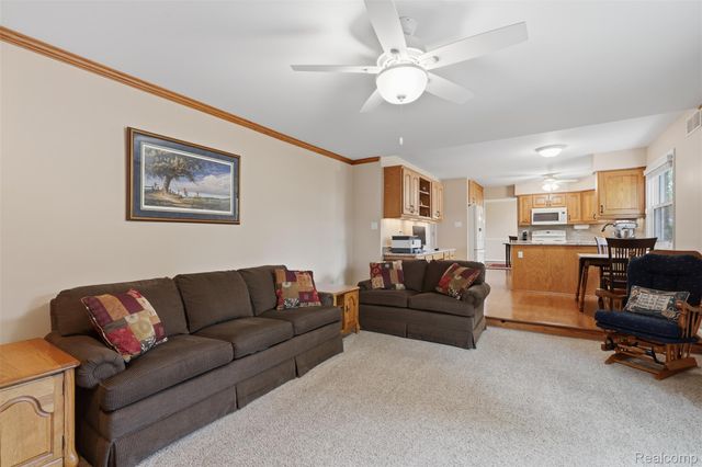 15338 Susanna Circle, Livonia, MI 48154