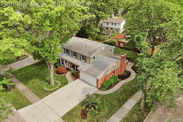 15338 Susanna Circle, Livonia, MI 48154