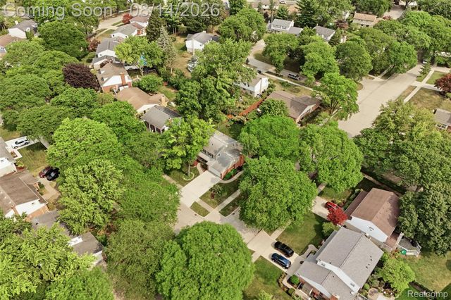 15338 Susanna Circle, Livonia, MI 48154