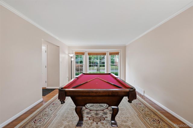 15338 Susanna Circle, Livonia, MI 48154