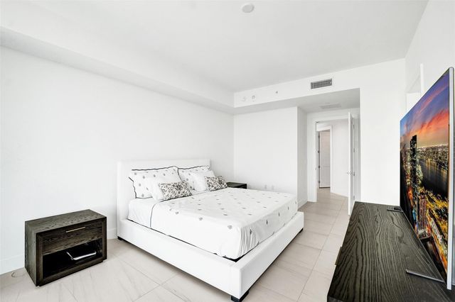 153 N Seabreeze Boulevard 1204, Fort Lauderdale, FL 33304