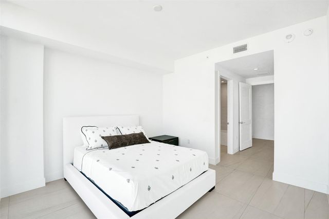 153 N Seabreeze Boulevard 1204, Fort Lauderdale, FL 33304