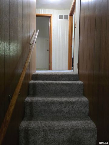 507 S CHURCH Street, Albany, IL 61230