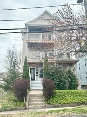 270 Linwood Street 3rd fl, New Britain, CT 06052