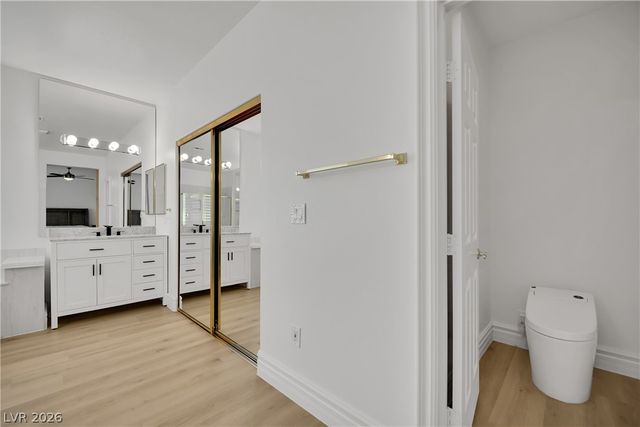 49 Chateau Whistler Court, Las Vegas, NV 89148