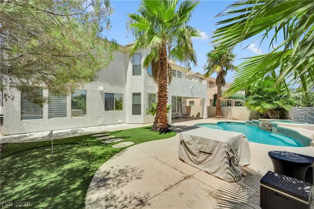 49 Chateau Whistler Court, Las Vegas, NV 89148