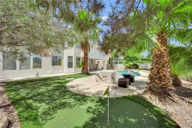 49 Chateau Whistler Court, Las Vegas, NV 89148