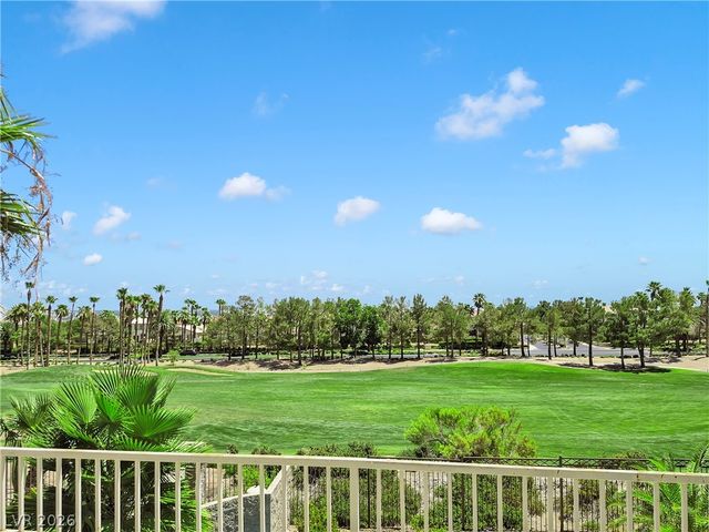 49 Chateau Whistler Court, Las Vegas, NV 89148