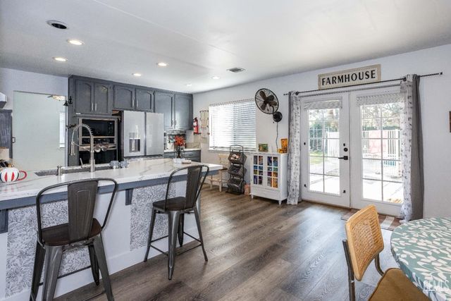 7001 Aztec Way, Bakersfield, CA 93308