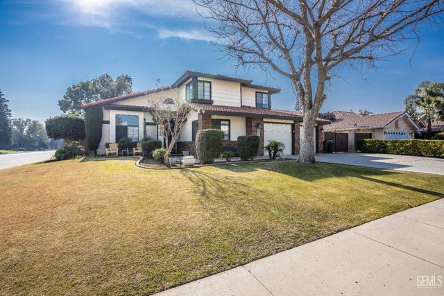 7001 Aztec Way, Bakersfield, CA 93308