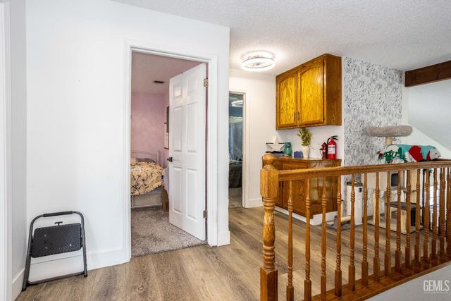 7001 Aztec Way, Bakersfield, CA 93308