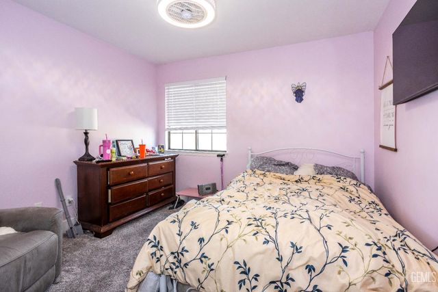 7001 Aztec Way, Bakersfield, CA 93308